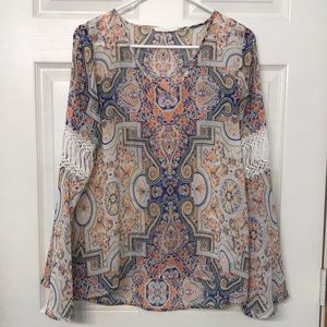 🎉 Bell sleeves Blu Pepper top small